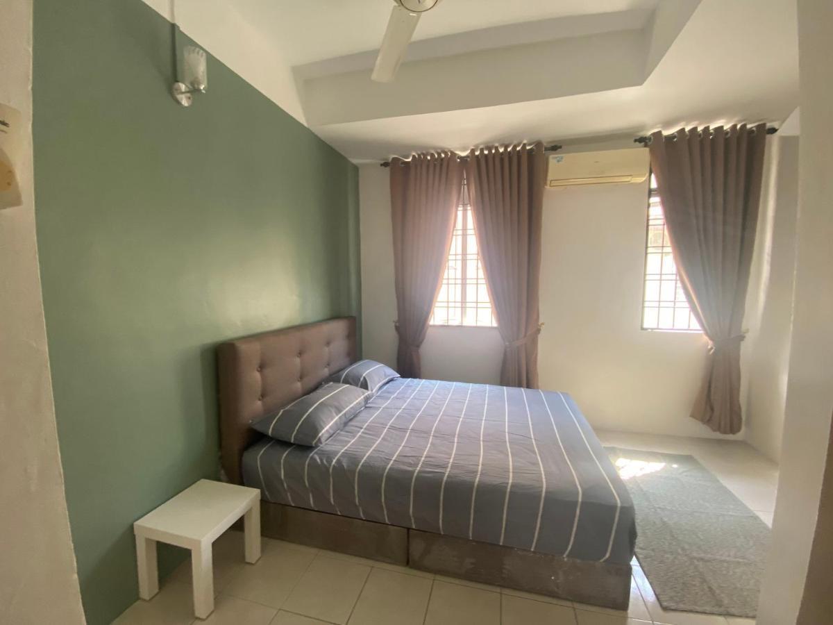 Comfy Sutera Seberang Jaya Villa Kampong Belah Dua Dış mekan fotoğraf