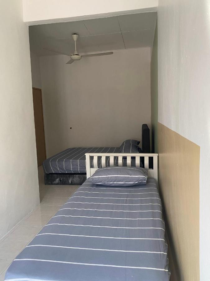 Comfy Sutera Seberang Jaya Villa Kampong Belah Dua Dış mekan fotoğraf